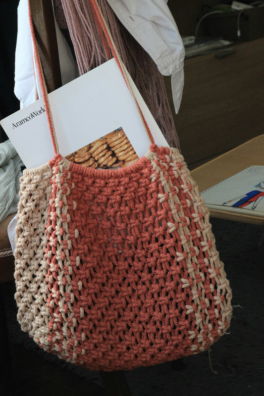 Patron gratuit : Mini-pochette au crochet